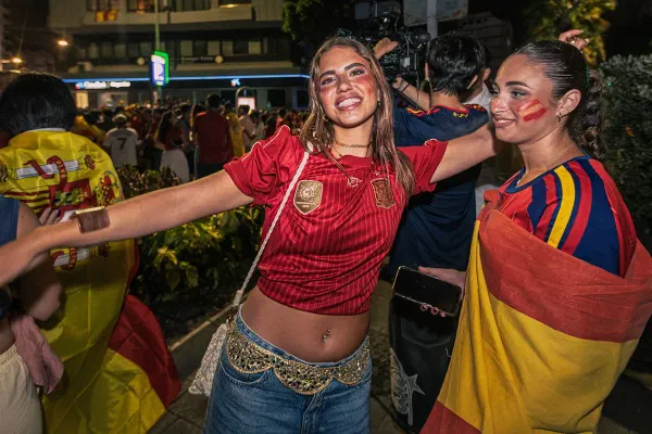 Photograph 062 from Las Palmas · Spain wins the World Cup