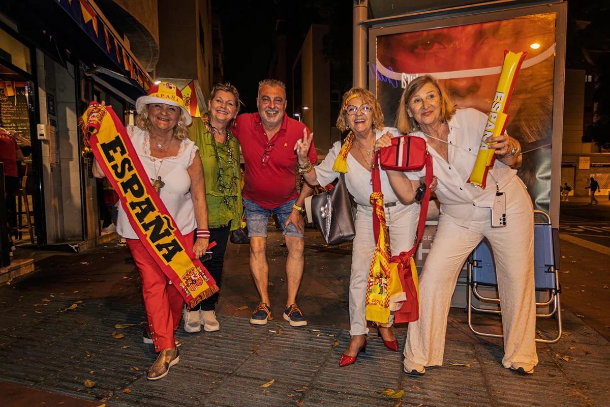Photograph 016 from Las Palmas · Spain wins the World Cup