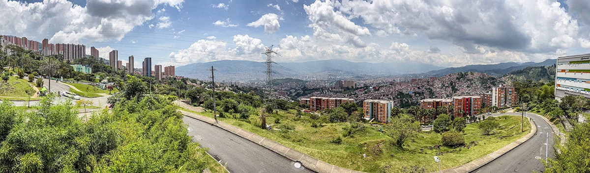 Photograph 107 from Medellín