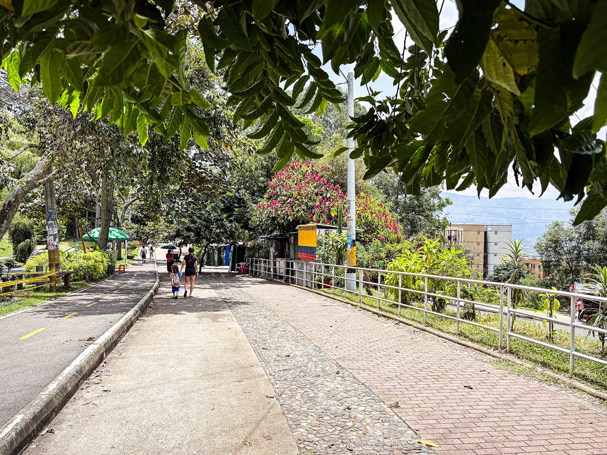 Photograph 109 from Medellín