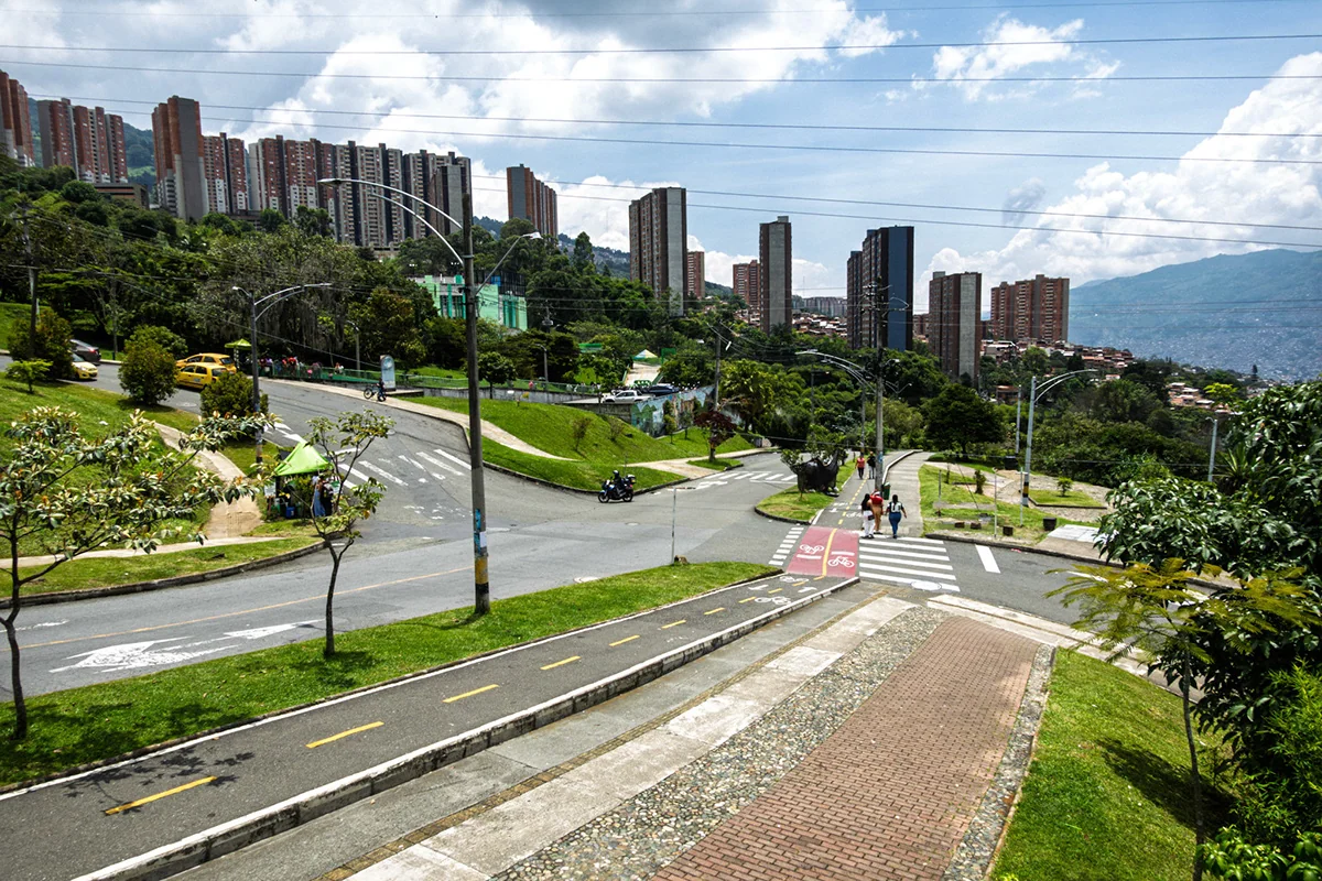 Photograph 101 from Medellín