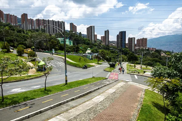 Photograph 101 from Medellín