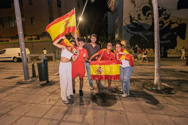 Photograph 050 from Las Palmas · Spain wins the World Cup